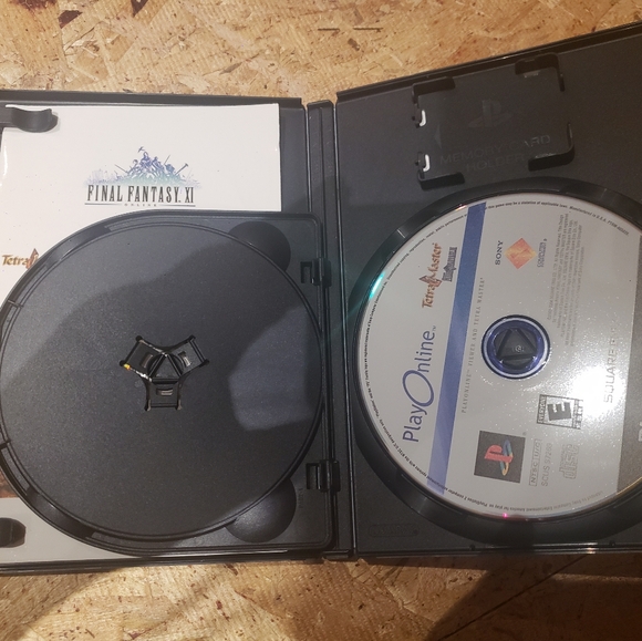 PLAYSTATION2 Game - Final Fantasy XI - Picture 3 of 4